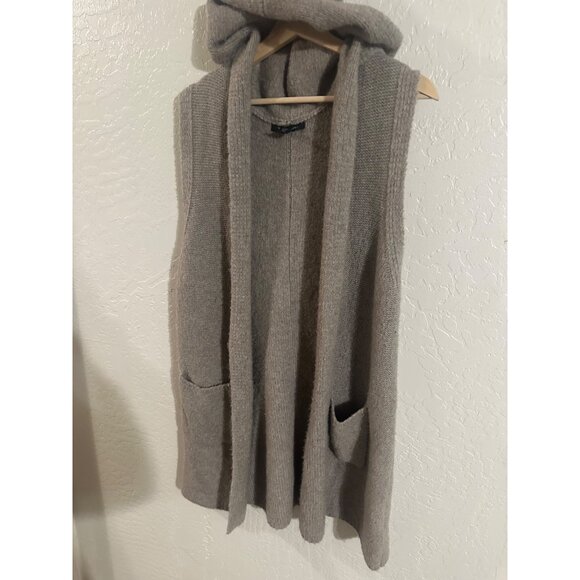 Tahari Wool Blend Tan Sleeveless Hooded Casual Sweater Vest Long Cardigan - Picture 2 of 10
